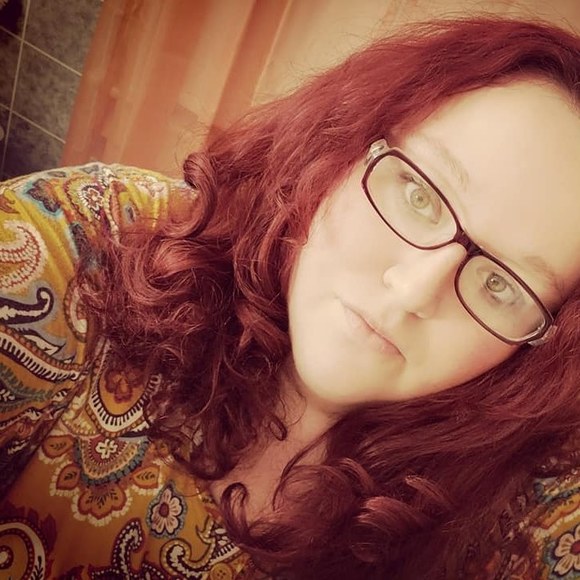 Meet your Posher, Erica - Picture 1 of 1